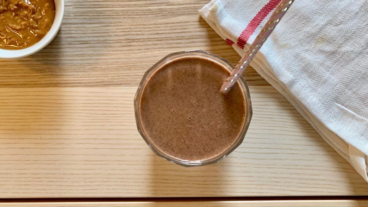 Keto protein chokoladesmoothie