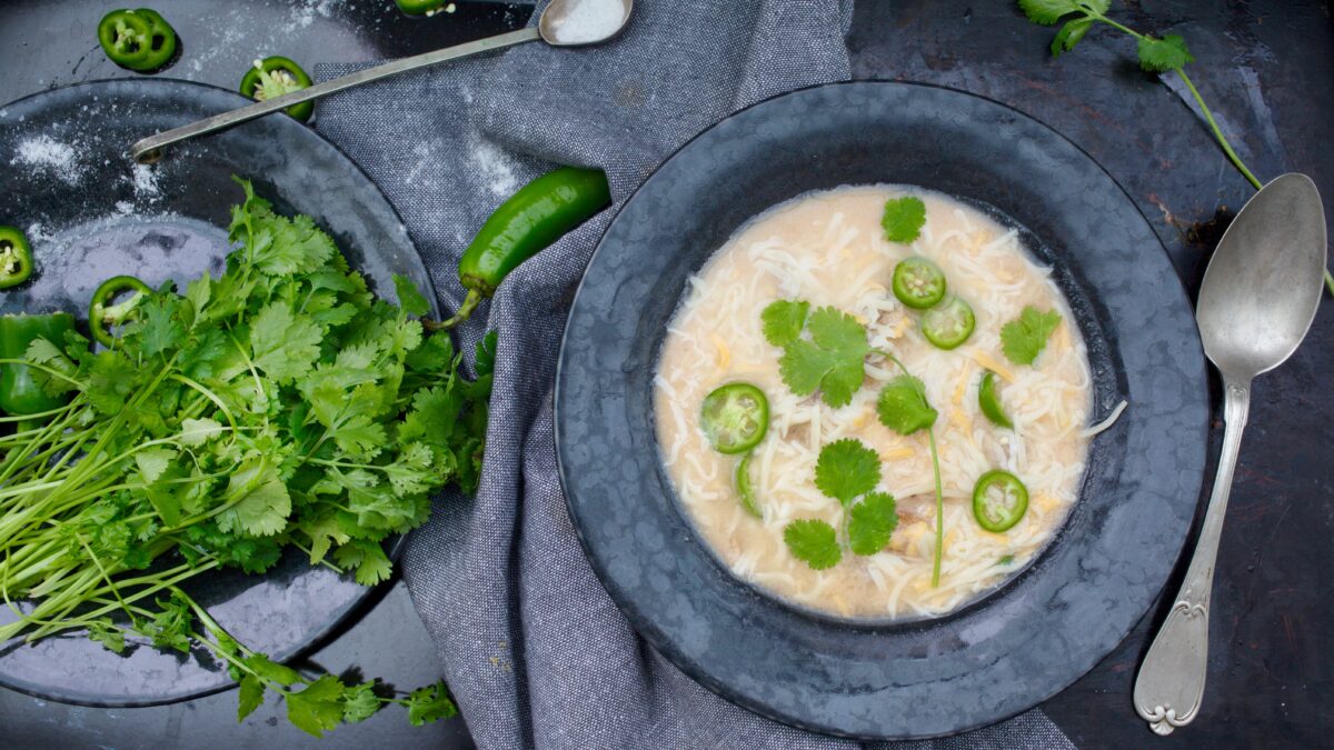 Stærk Keto kyllingesuppe