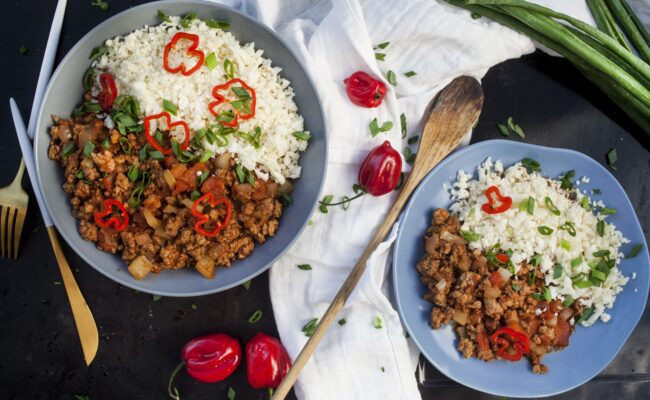 ketoliv Langtidsstegt chili med blomkålsris overview