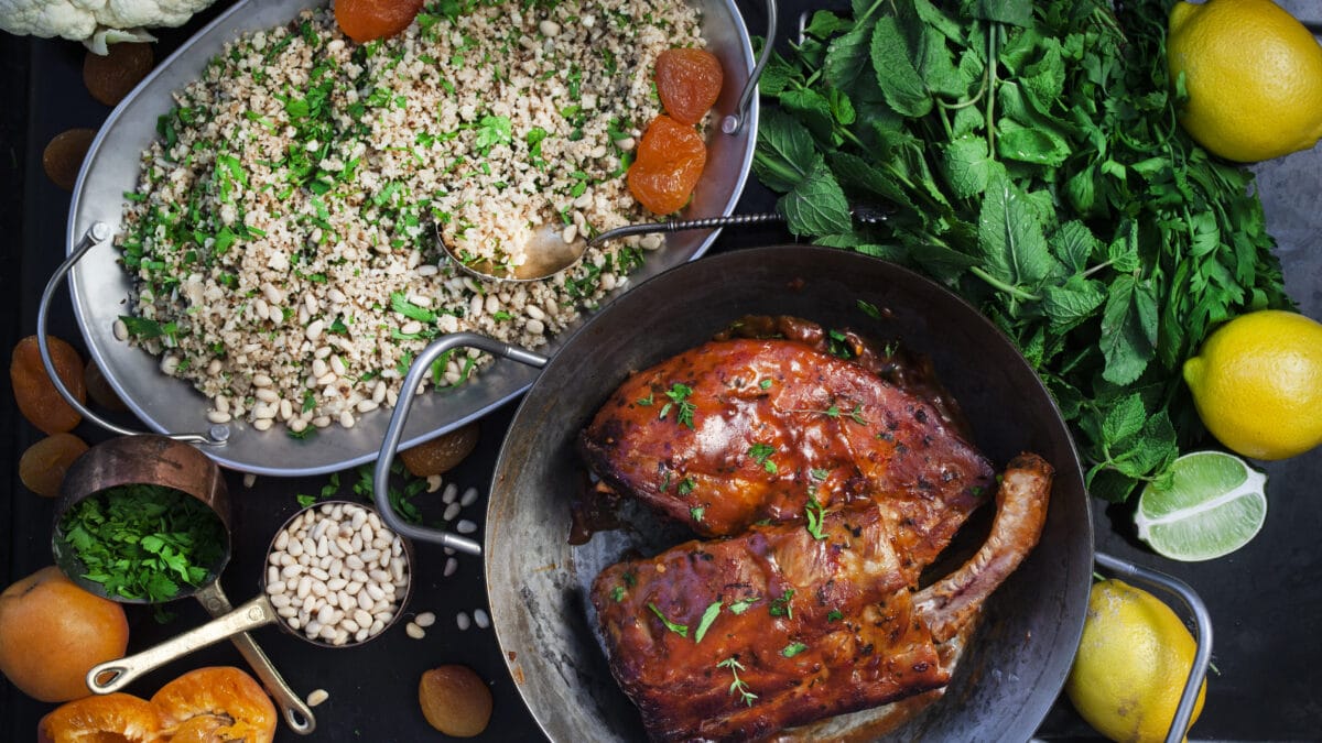 Blomkålscouscous med spareribs