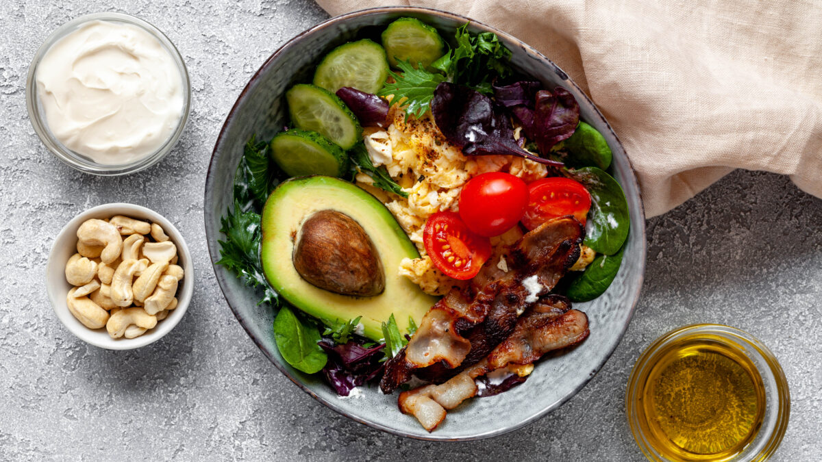 Luksus frokostplatte med alt det bedste Keto