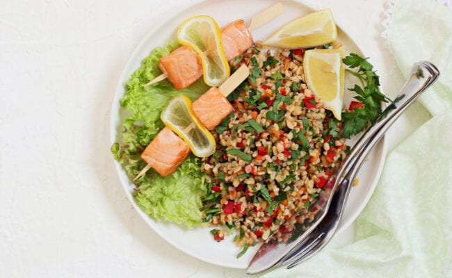 ketoliv-Laksespyd med broccoli-tabbouleh-overview