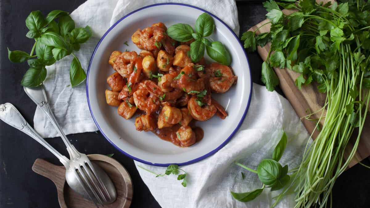 Hjemmelavet keto gnocci med rejer