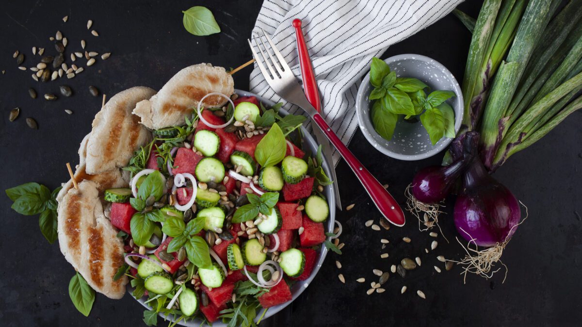 Kyllingesalat med et pift af vandmelon